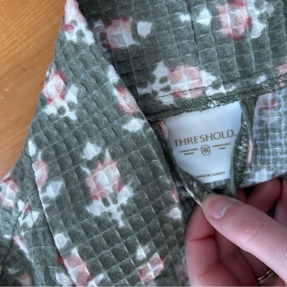 Sold - Picture 5 of 9